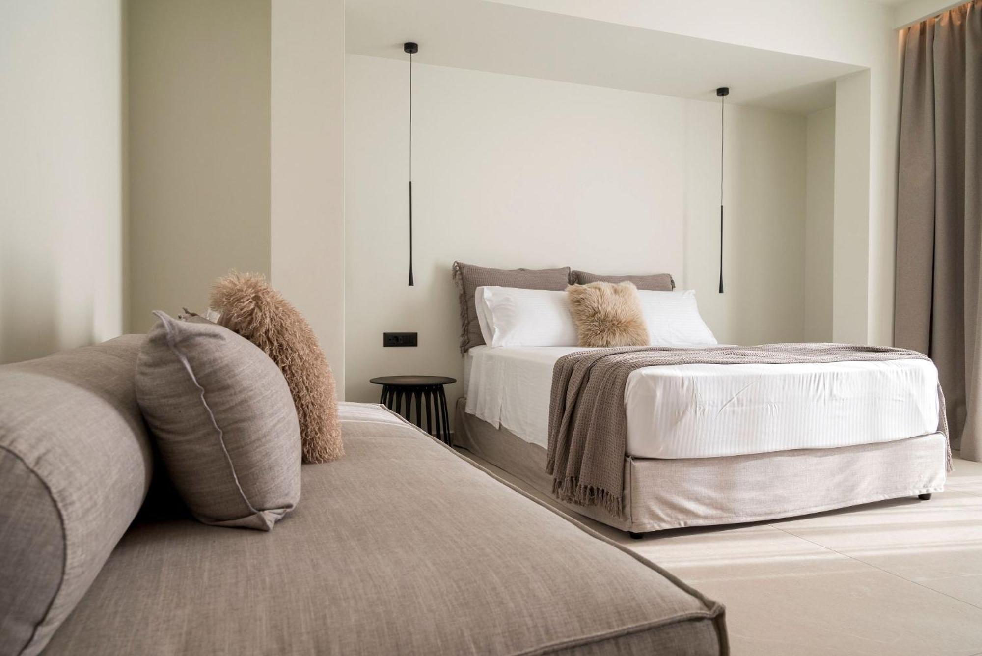 Rhotheon Suites In เอียลิซอส ภายนอก รูปภาพ
