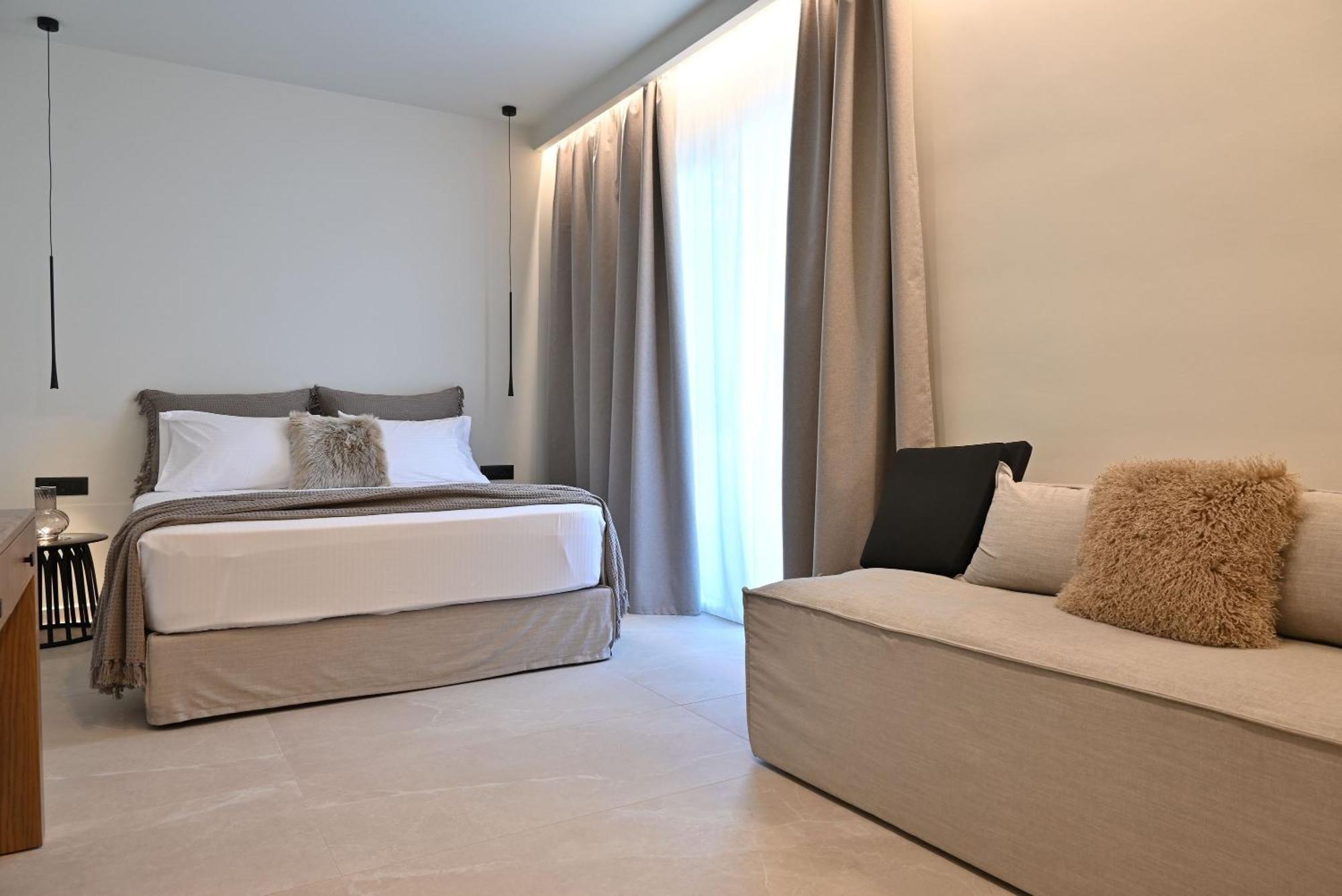 Rhotheon Suites In เอียลิซอส ภายนอก รูปภาพ